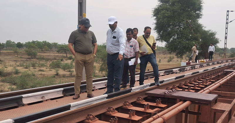 SECR PCSO, Satpathy conducts safety audit in Raipur division